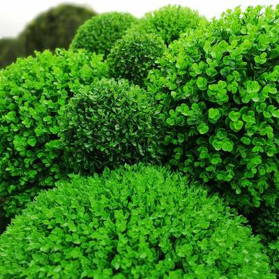 UV Protected PE Faux Boxwood Topiary Balls 17 Inch