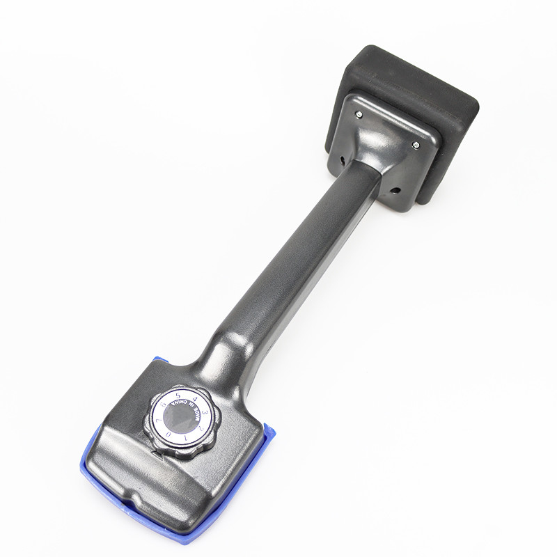 Powder Coated Carpet Knee Kicker Stretcher Toolstation